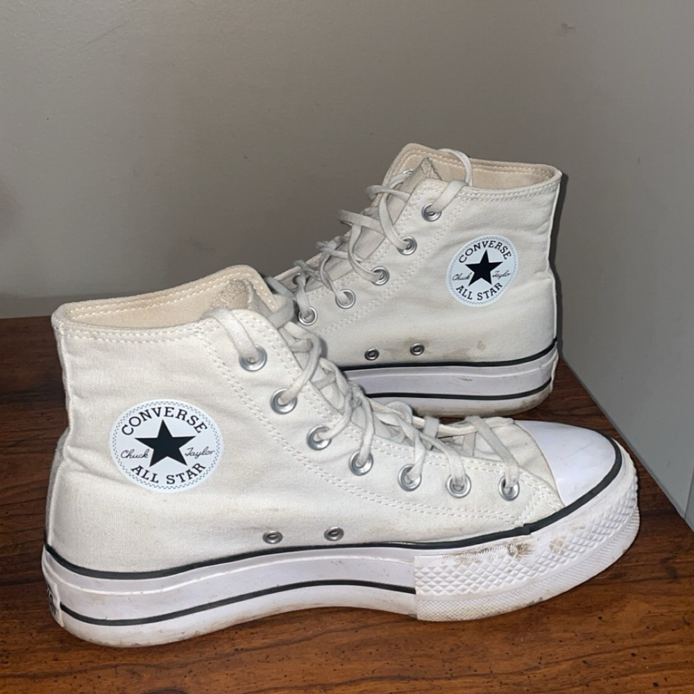 Platform Converse